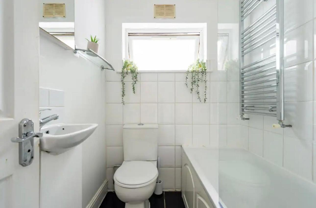 Lovely 3-Bed 20 Minutes To Central Londres Exterior foto